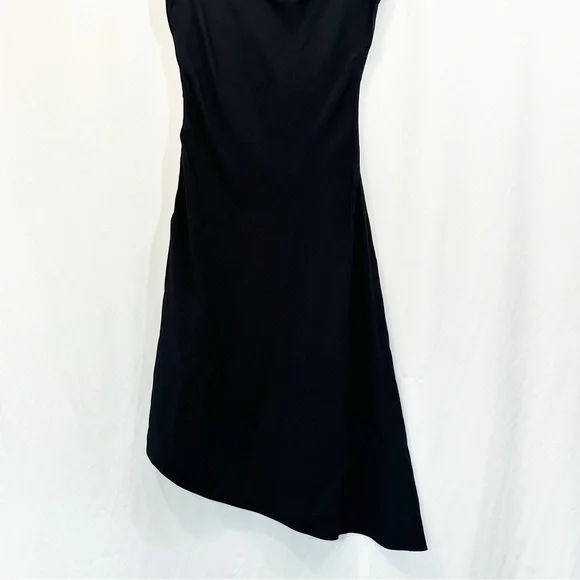 NWT YEON Hoshi Asymmetrical Hem Short Sleeve Boatneck Midi Dress in Black - Picture 6 of 14